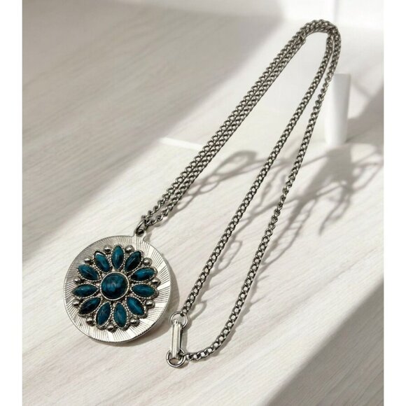 Faux Turquoise Floral Pendant Necklace Silver Tone Flower Power Southwestern - Picture 1 of 6